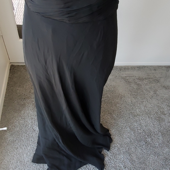 Lauren - Ralph Lauren Gown - Picture 3 of 6